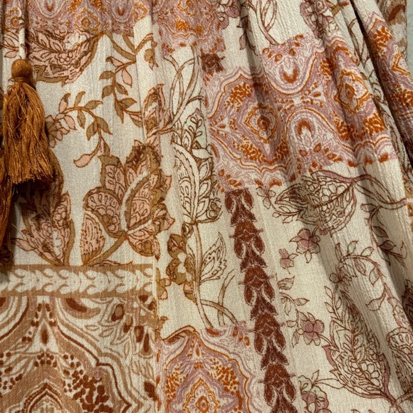 Dress Forum floral geometric long sleeve shoulderless top beige brown size small - Picture 5 of 5